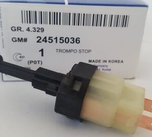 INTERRUPTOR / TROMPO DE LUCES DE FRENO CHEVROLET VAN N200-N300